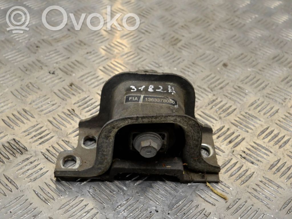 Peugeot Boxer Engine mount bracket 