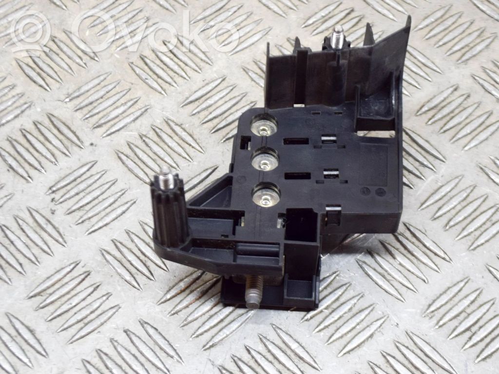 Relé de control de corriente   KB95B57B,95B937517B