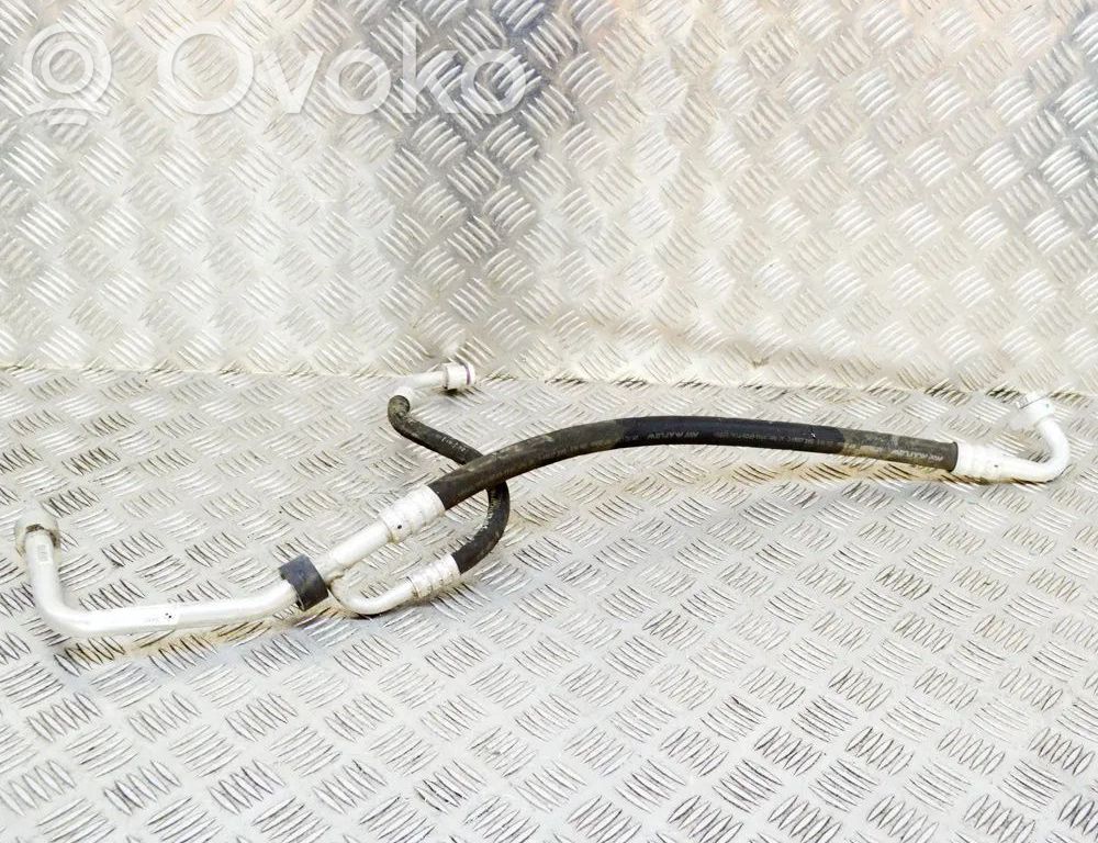 Ilmastointilaitteen putki (A/C)   9291272