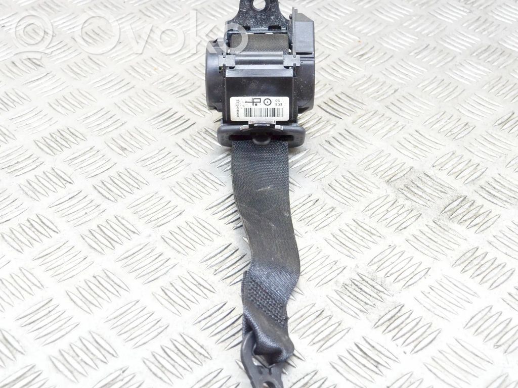 BMW 2 F22 F23 Pas bezpieczeństwa fotela tylnego 