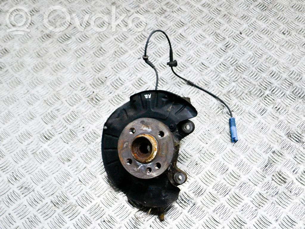 Cubo de rueda delantera