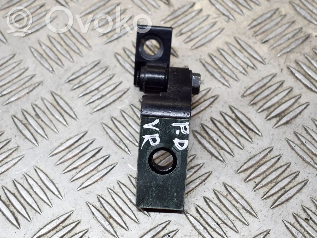 Front door upper hinge   7266680