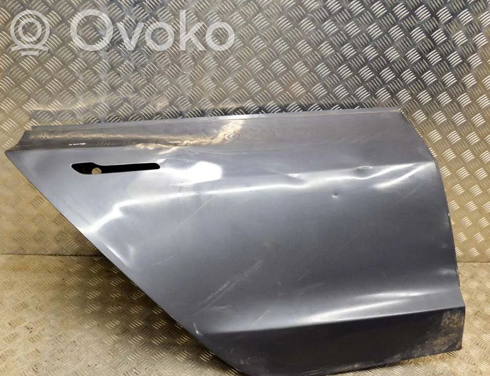 Tesla Model 3 Galinės durys 