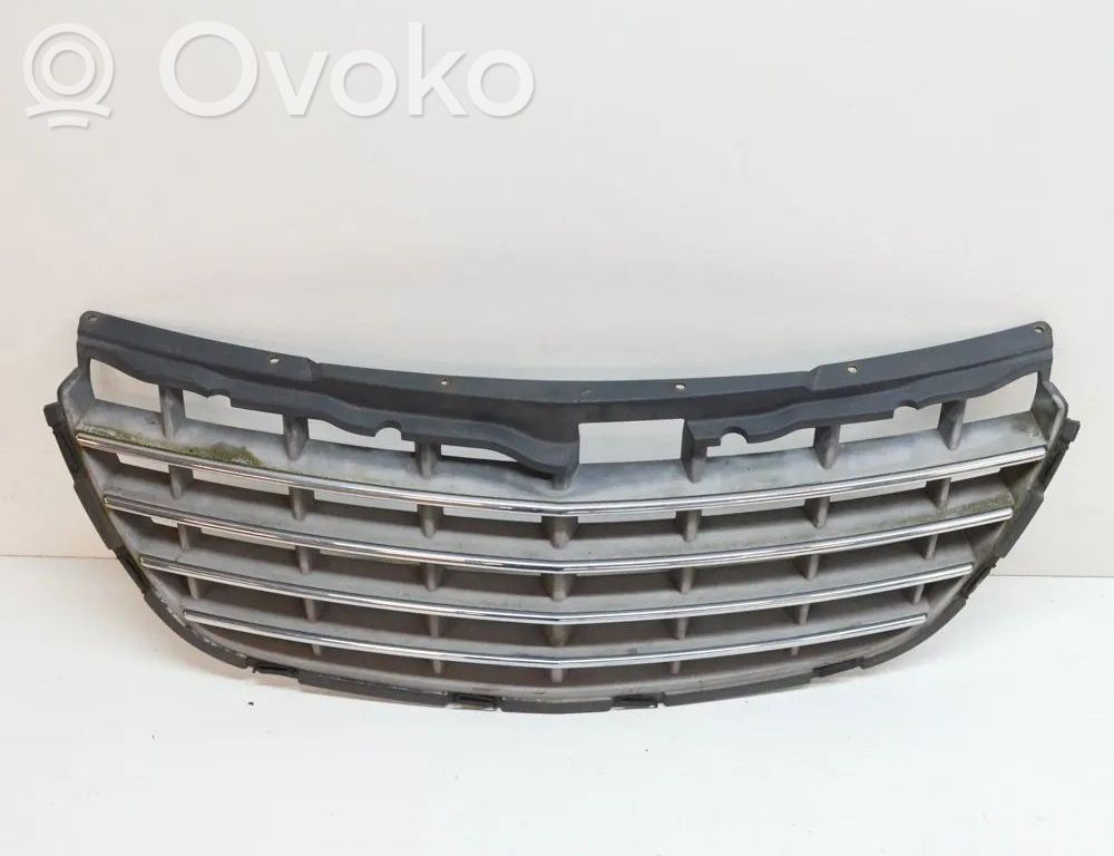 Front grill   04857626AA