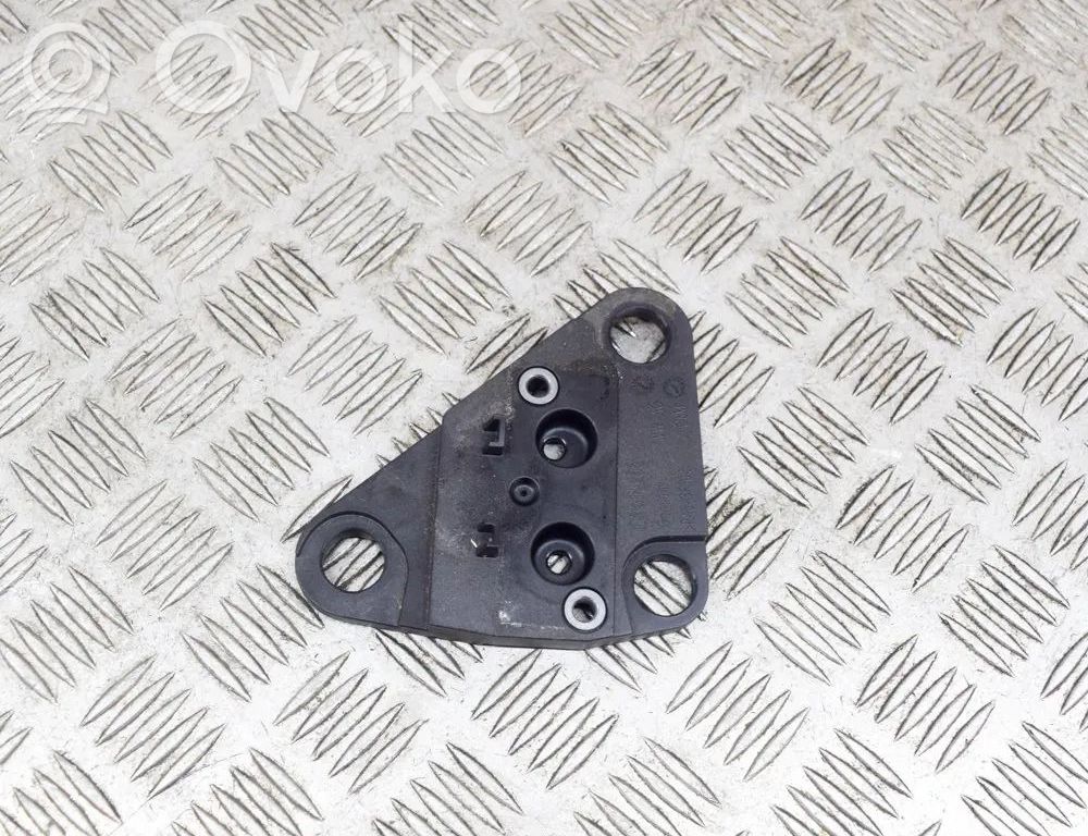 Volkswagen ID.3 ABS-pumpun kiinnike 
