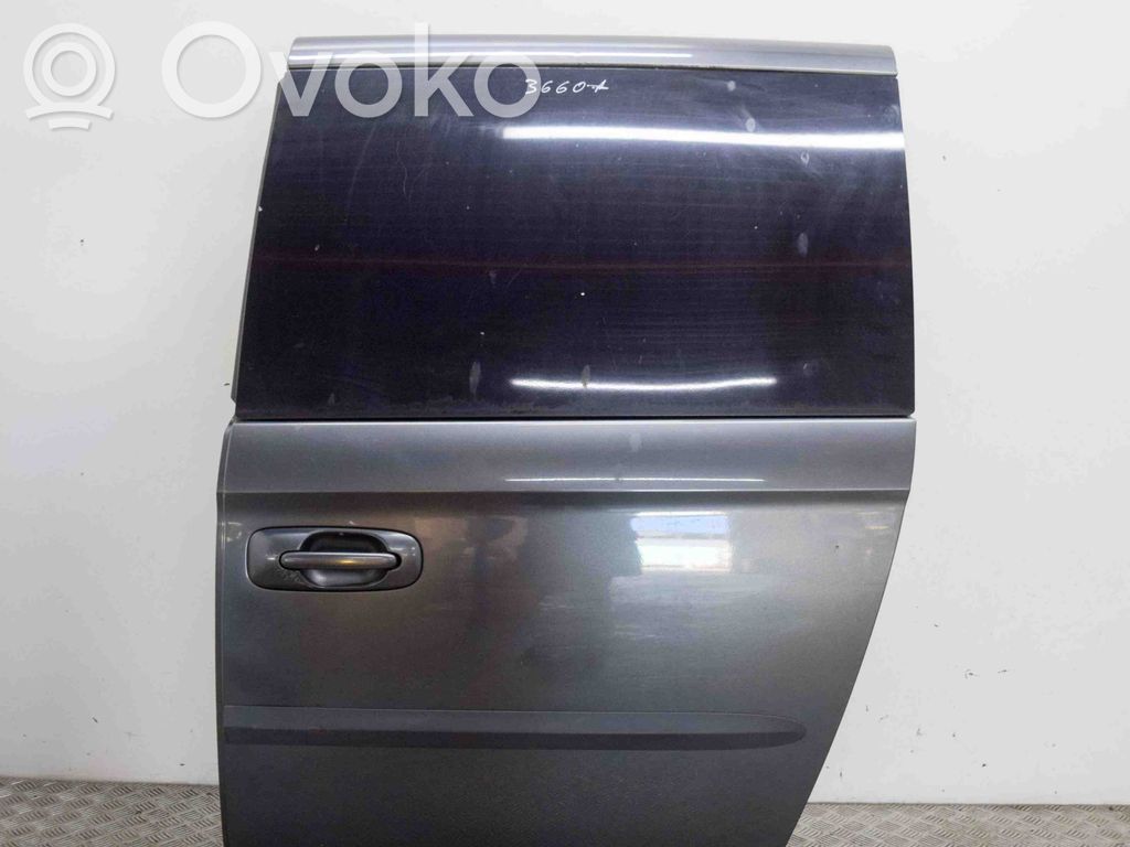 Chrysler Voyager Front door upper hinge 
