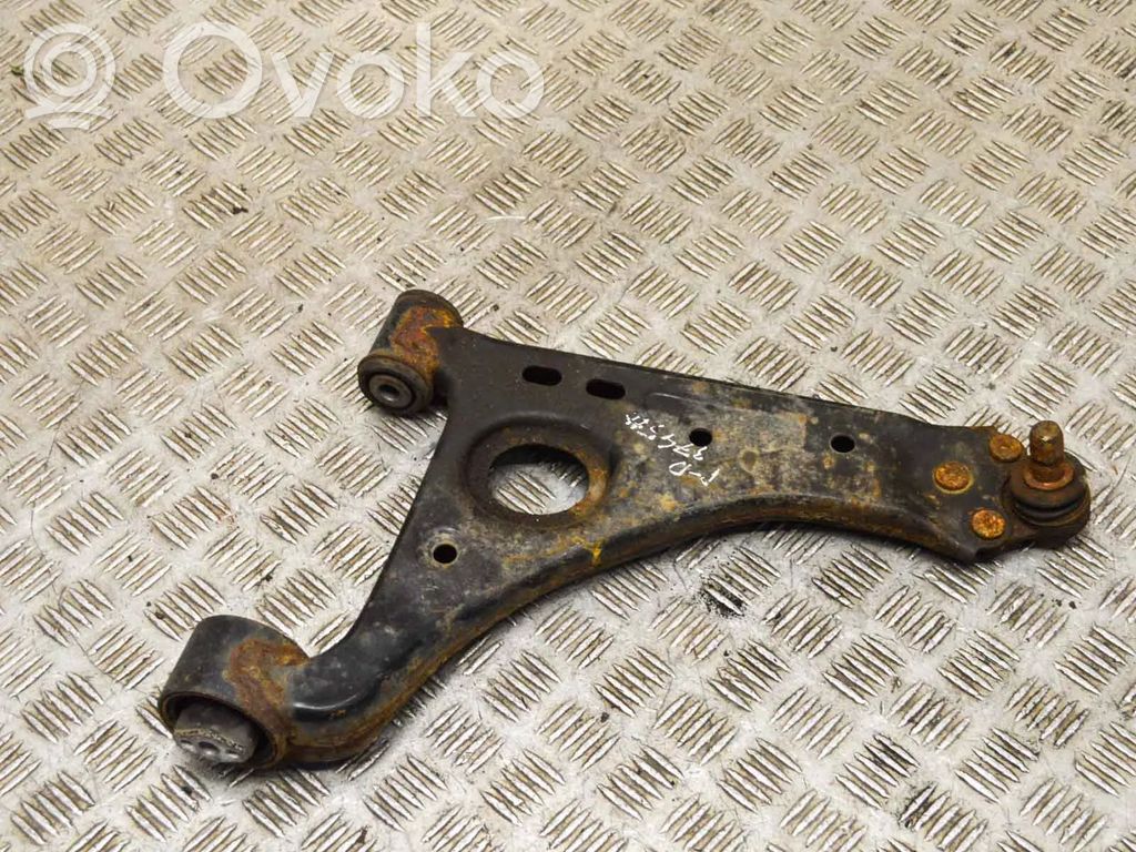 Front lower control arm/wishbone