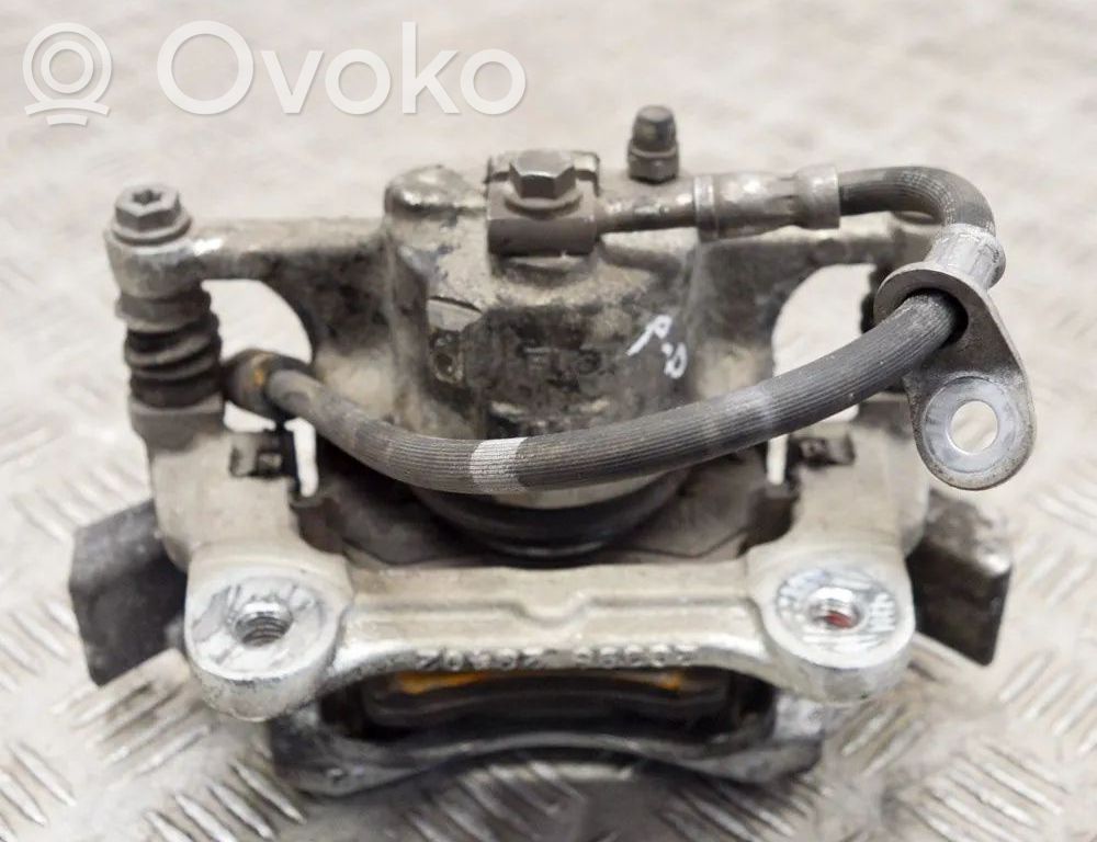 Ford Puma Передний суппорт 