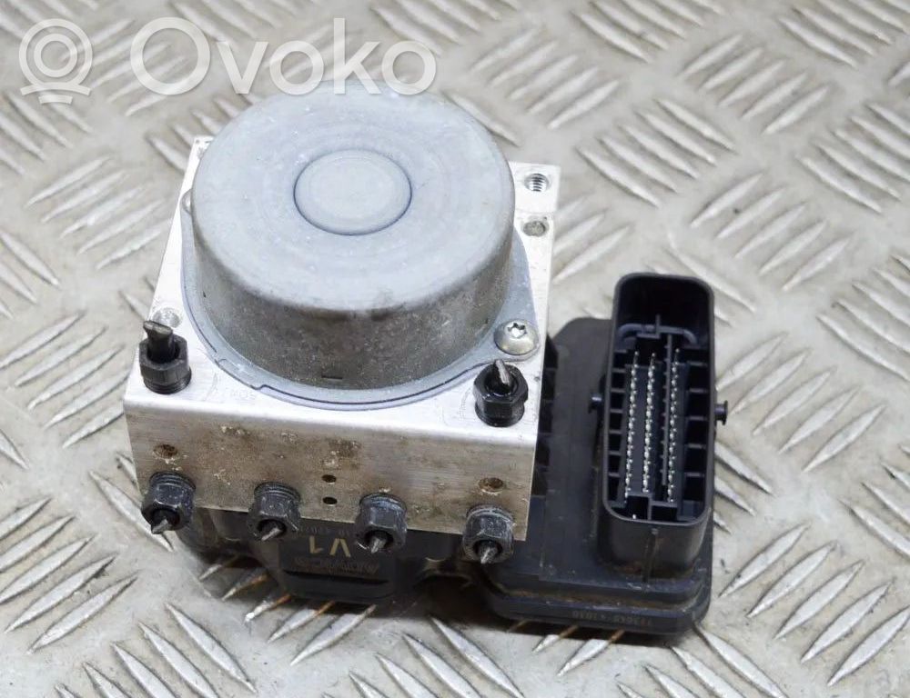 Toyota Prius (XW50) Pompa ABS 