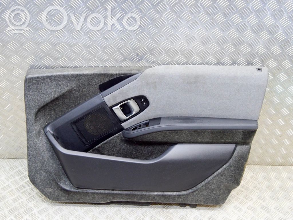 BMW i3 Etuoven verhoilu 