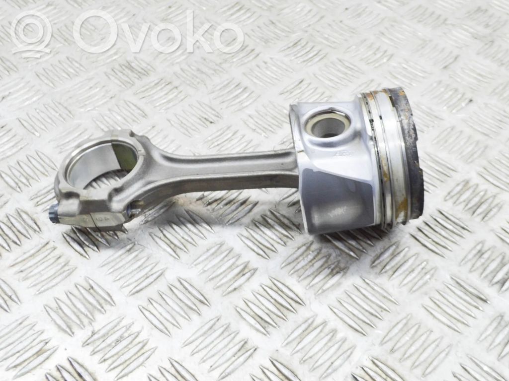 Toyota Hilux (AN120, AN130) Piston 