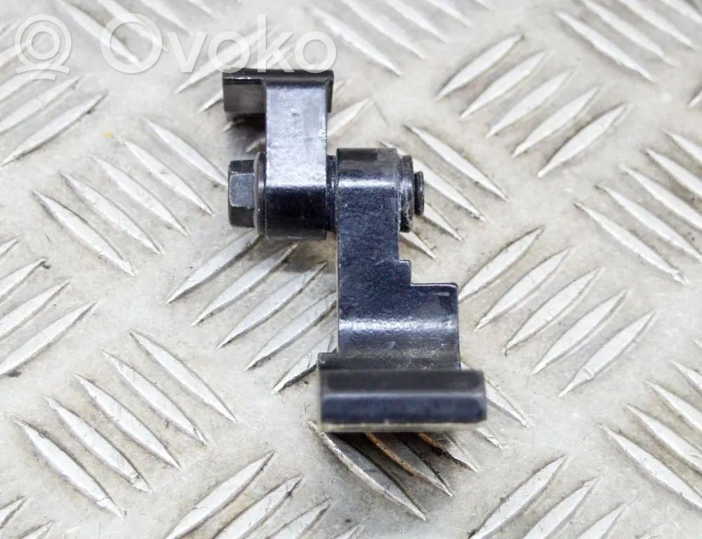 BMW i3 Front door upper hinge 