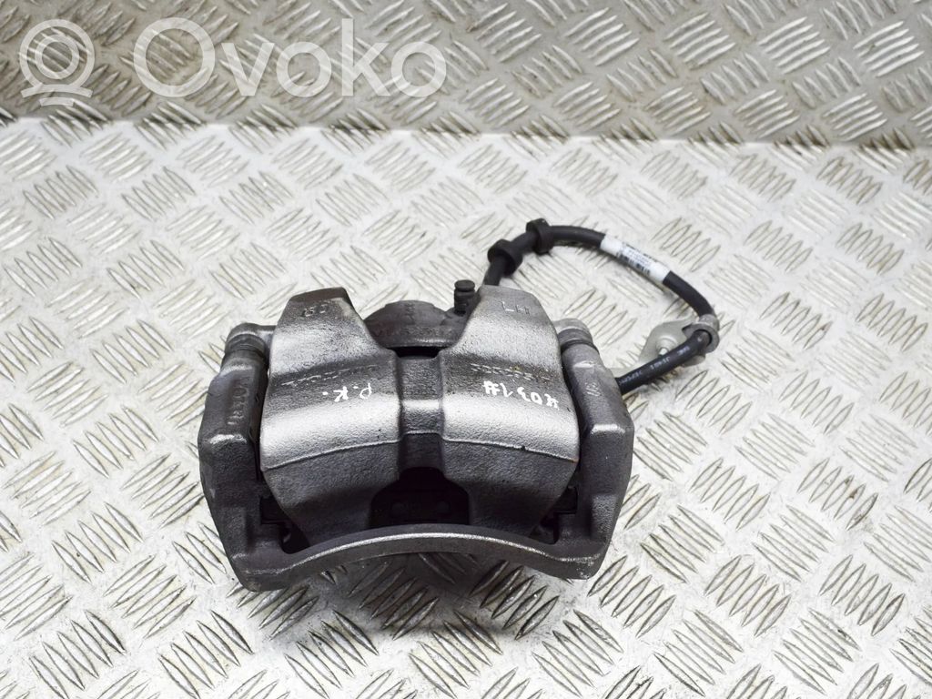 Volvo XC40 Etujarrusatula 