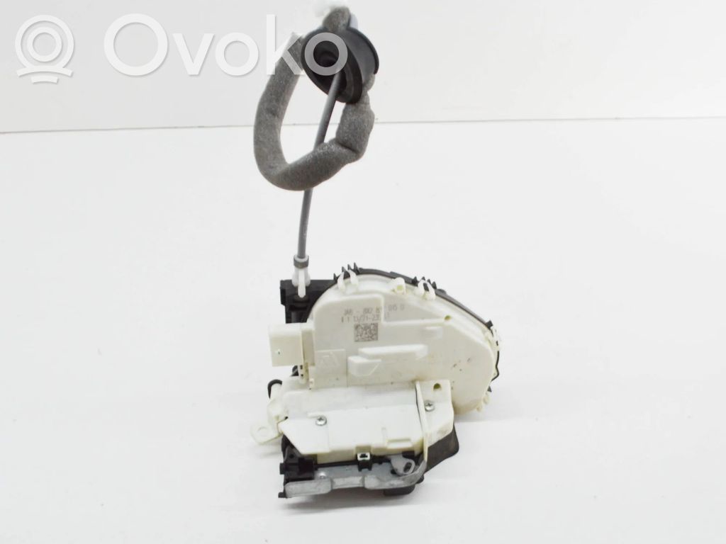 Audi Q5 SQ5 FY Coupe door lock (next to the handle) 