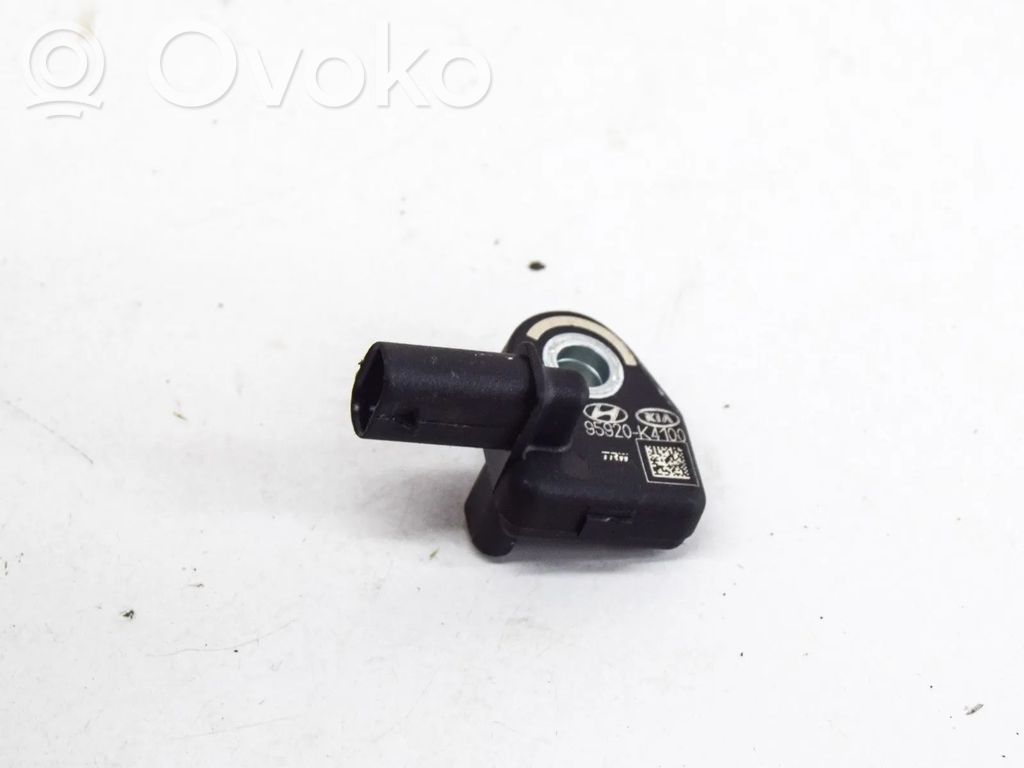 Hyundai Kona I Airbagsensor Crashsensor Drucksensor 