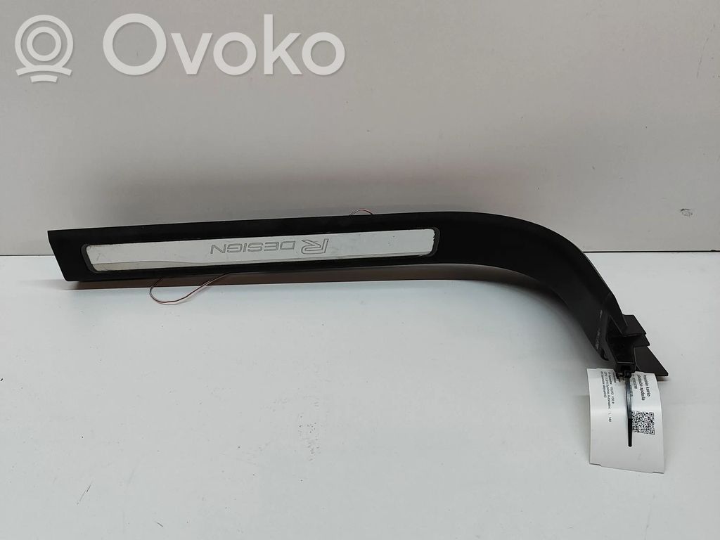 Volvo S90, V90 Capac prag față 