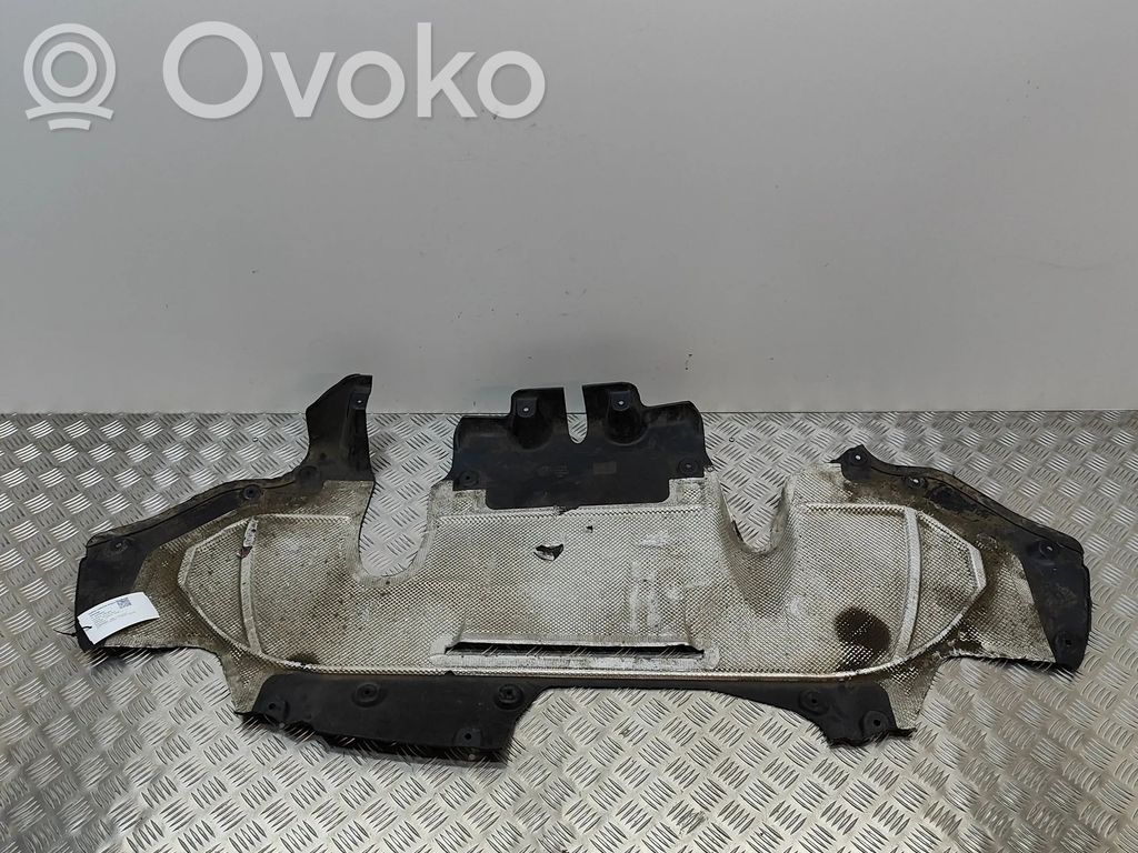 BMW 5 G30 G31 G38 Protecție centrală motor