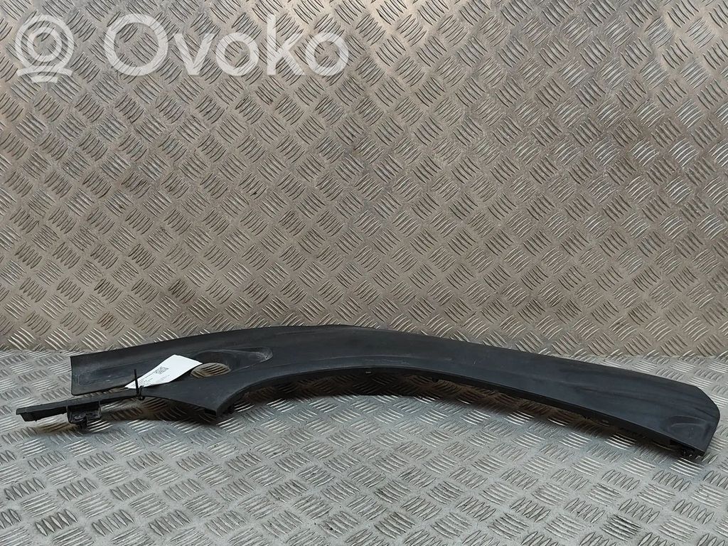 Tesla Model X Radiatorių apdaila 
