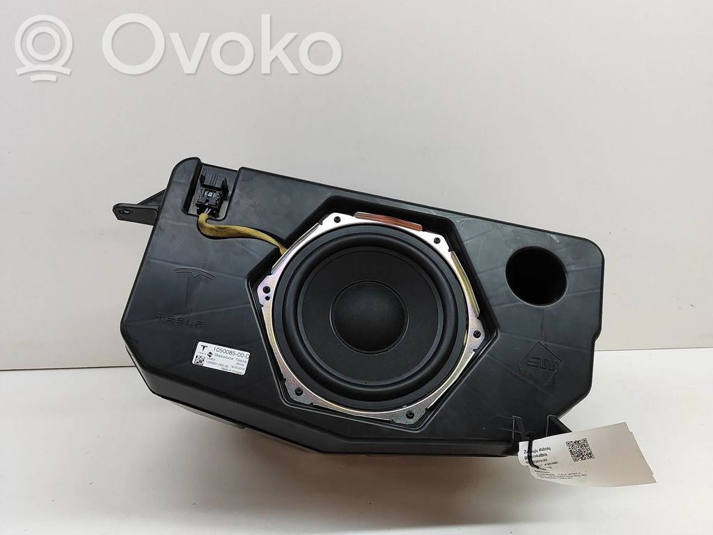 Tesla Model X Subwoofer 