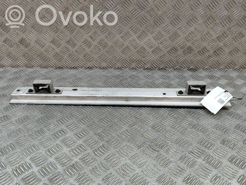 Tesla Model Y Kita kėbulo dalis 