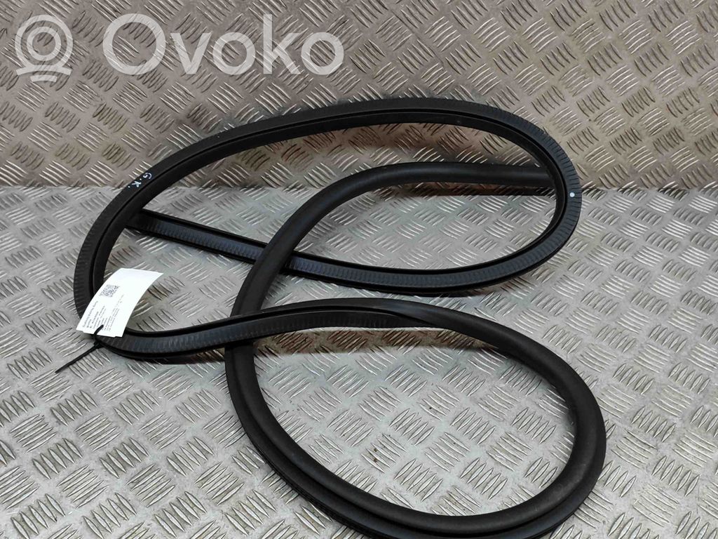Ford Focus Takaoven kumitiiviste 