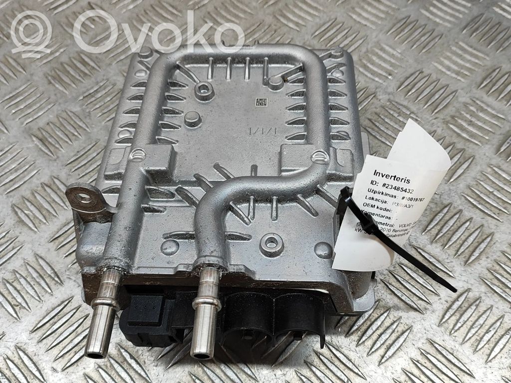Inversor/convertidor de voltaje   32300686