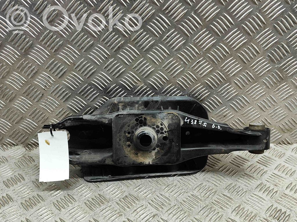 Skoda Enyaq iV Triangle bras de suspension supérieur arrière