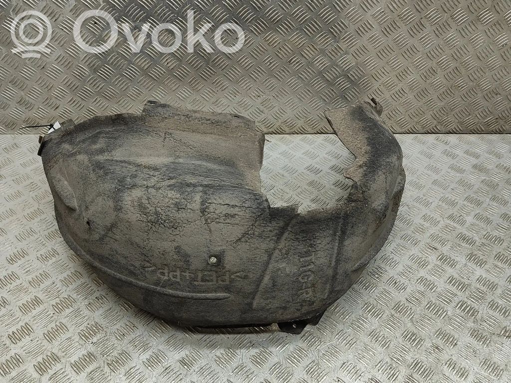 Honda CR-V Nadkole tylne 