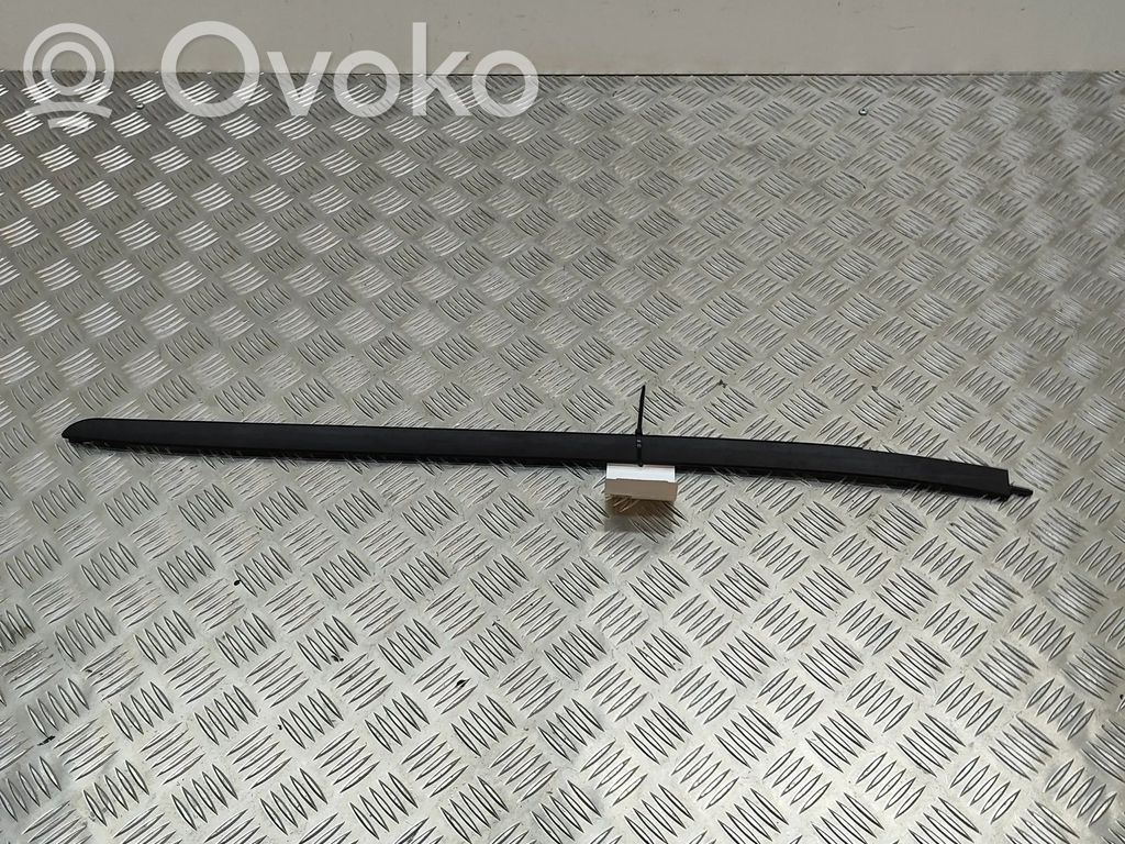 BMW X5 F15 Listwa szyby czołowej / przedniej 