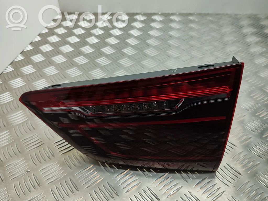 BMW X6 F16 Lampy tylnej klapy bagażnika 