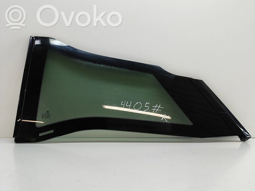BMW i3 Rear side window 