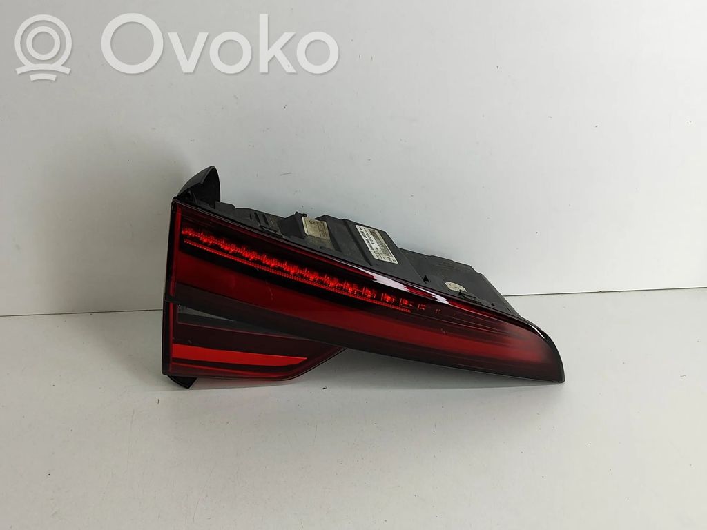 Audi A4 S4 B9 8W Lampy tylnej klapy bagażnika 