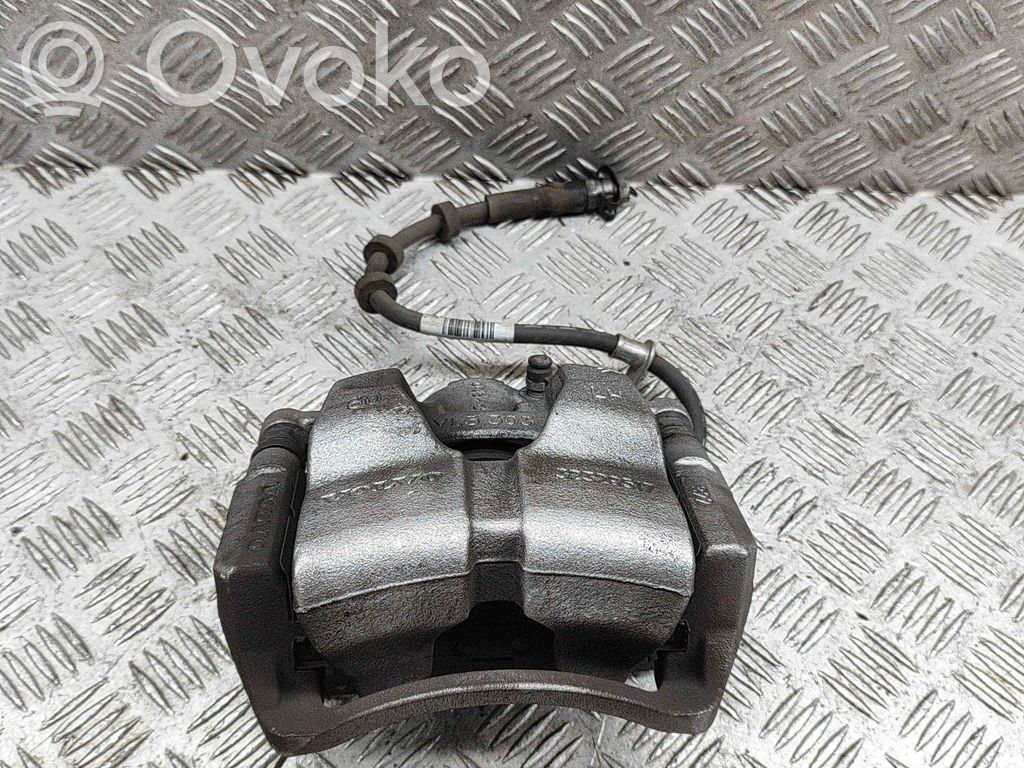 Volvo XC40 Etujarrusatula 