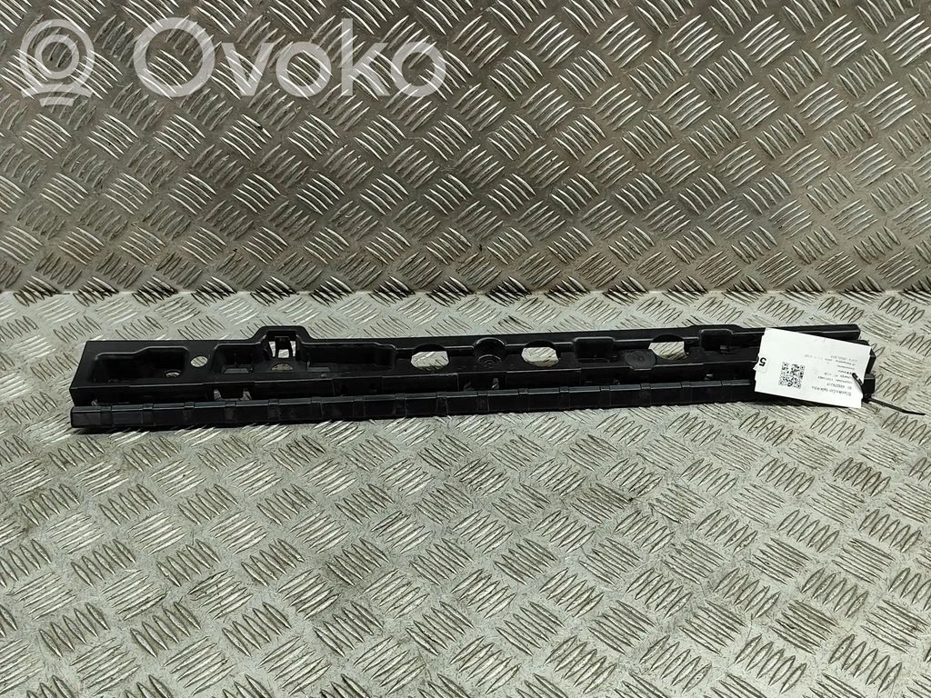 BMW 7 G11 G12 Ślizg listwy progowej 