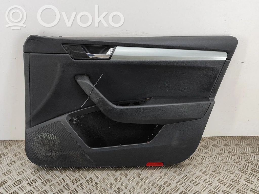 Skoda Superb B8 (3V) Verkleidung Tür vorne