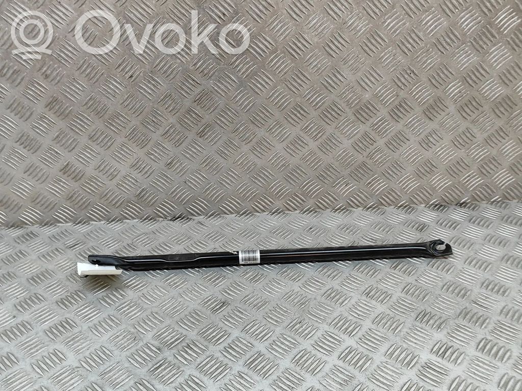 BMW 2 F45 Muu korin osa 