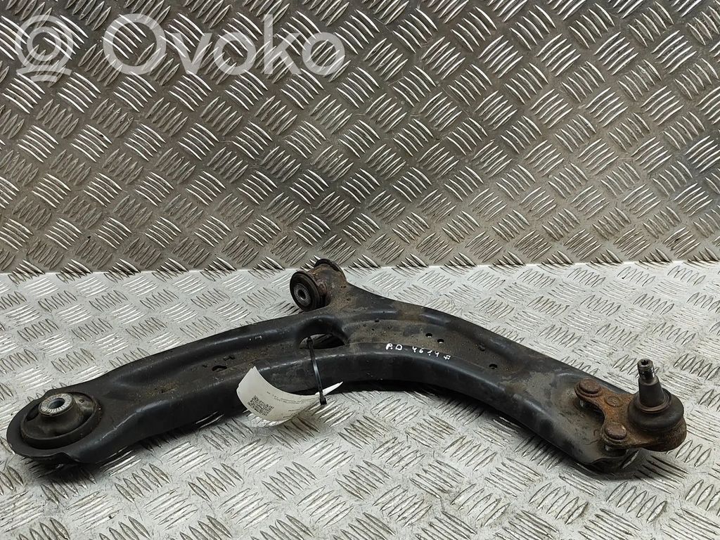 Volkswagen PASSAT B8 Brazo de suspensión/horquilla inferior delantero 