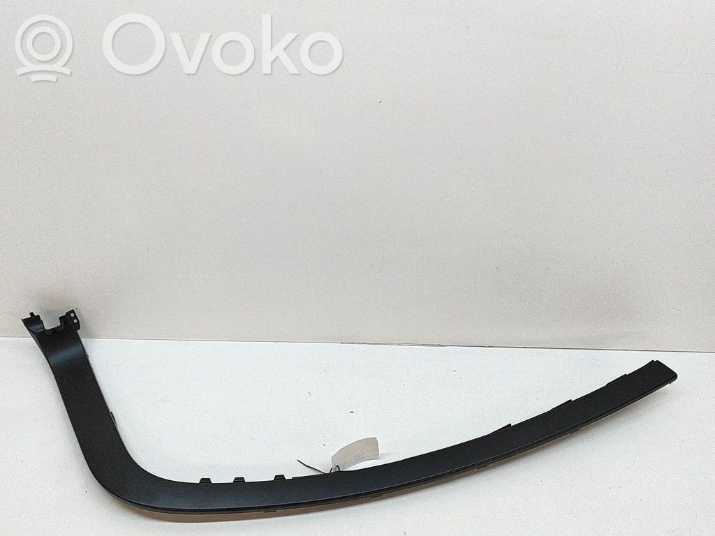 Inne części karoserii   106007300L,105841700L