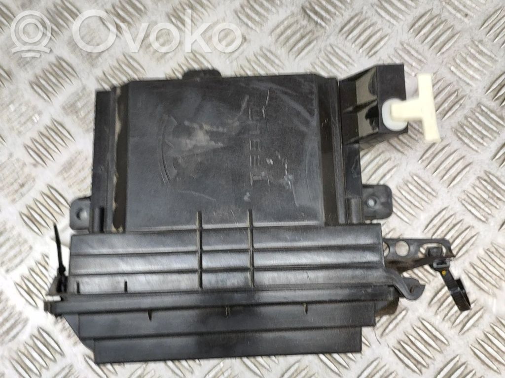 Tesla Model X Central body control module 