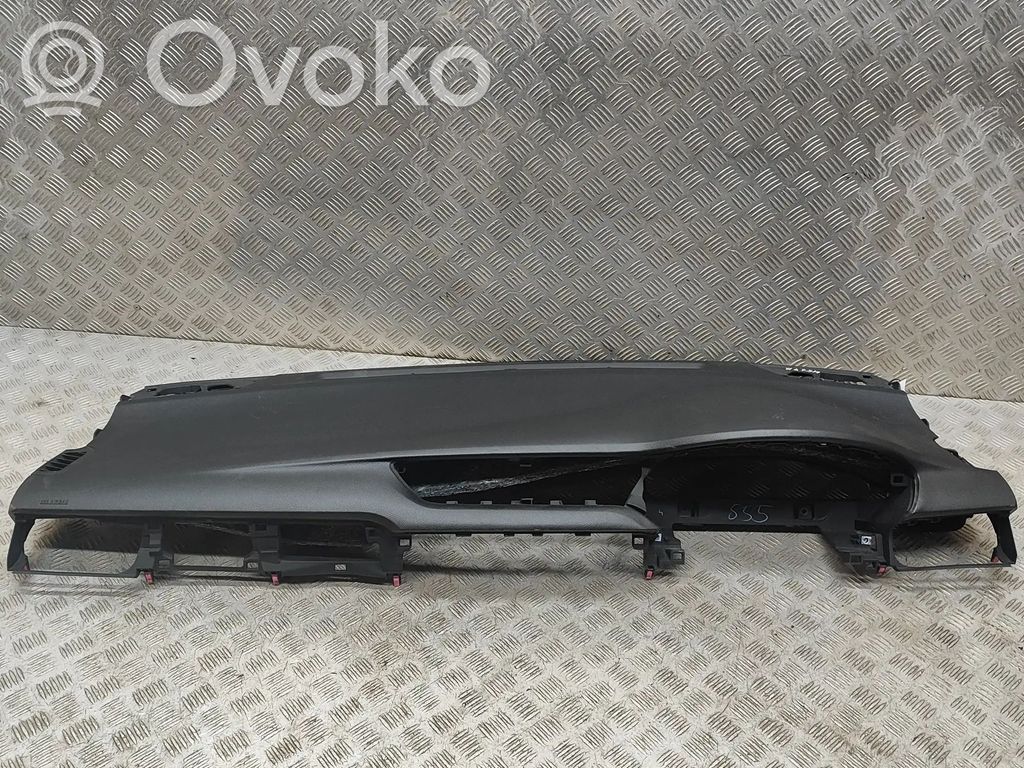 Toyota Avensis T270 Panel de instrumentos 