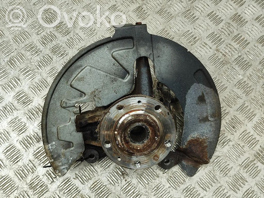 Citroen C5 Priekinė stebulė 