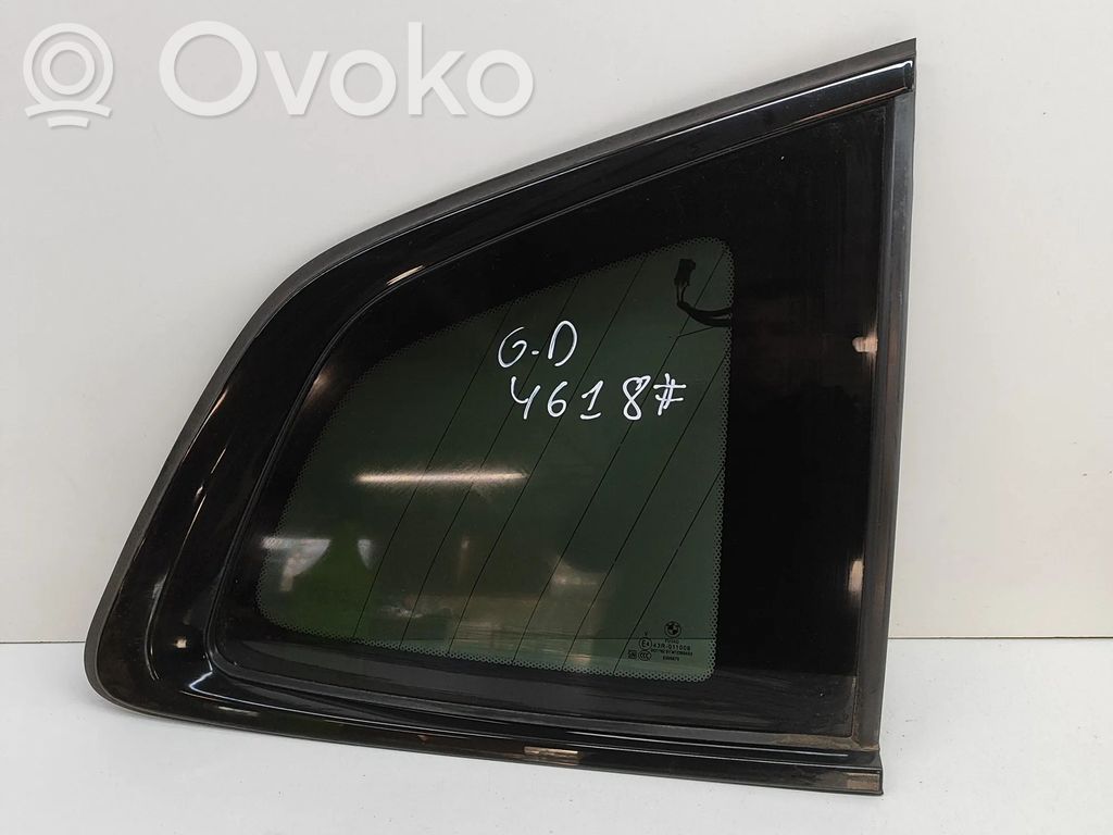 BMW iX3 G08 Vidrio lateral trasero 