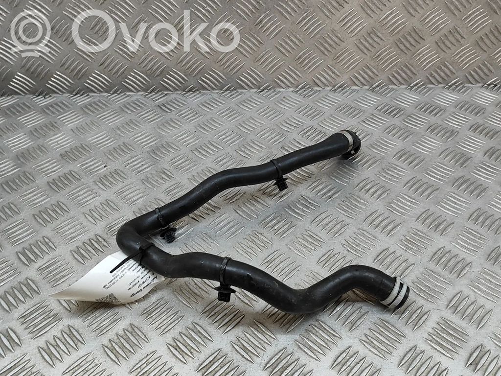 Volvo XC40 Przewód / Wąż chłodnicy