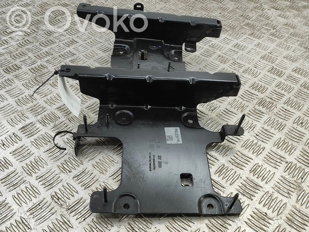 Peugeot 2008 II Other body part 