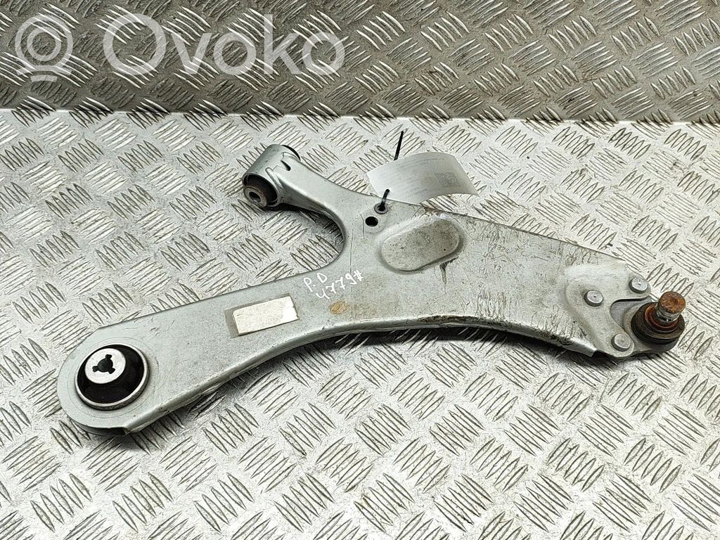 Peugeot 2008 II Querlenker Achsschenkel vorne 
