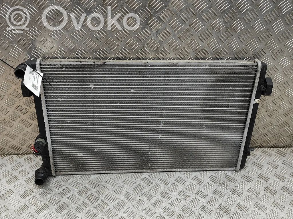 Seat Leon (1P) Chłodnica 