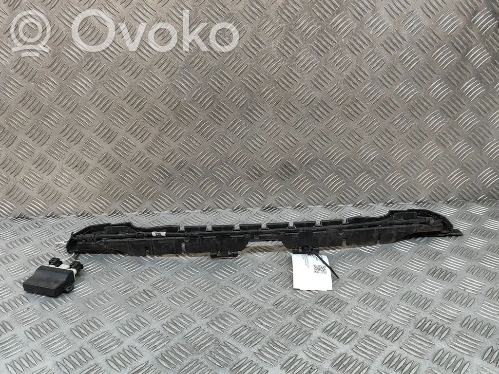 Mercedes-Benz EQC Tailgate/trunk control unit/module 