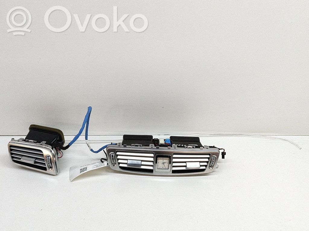 Mercedes-Benz CLS C218 X218 Copertura griglia di ventilazione cruscotto