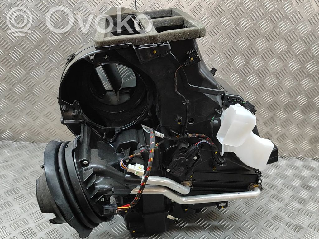 BMW iX1 Bloc de chauffage complet 