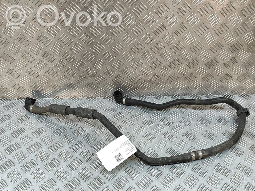 BMW 4 F32 F33 Tubo flessibile del liquido di raffreddamento del motore